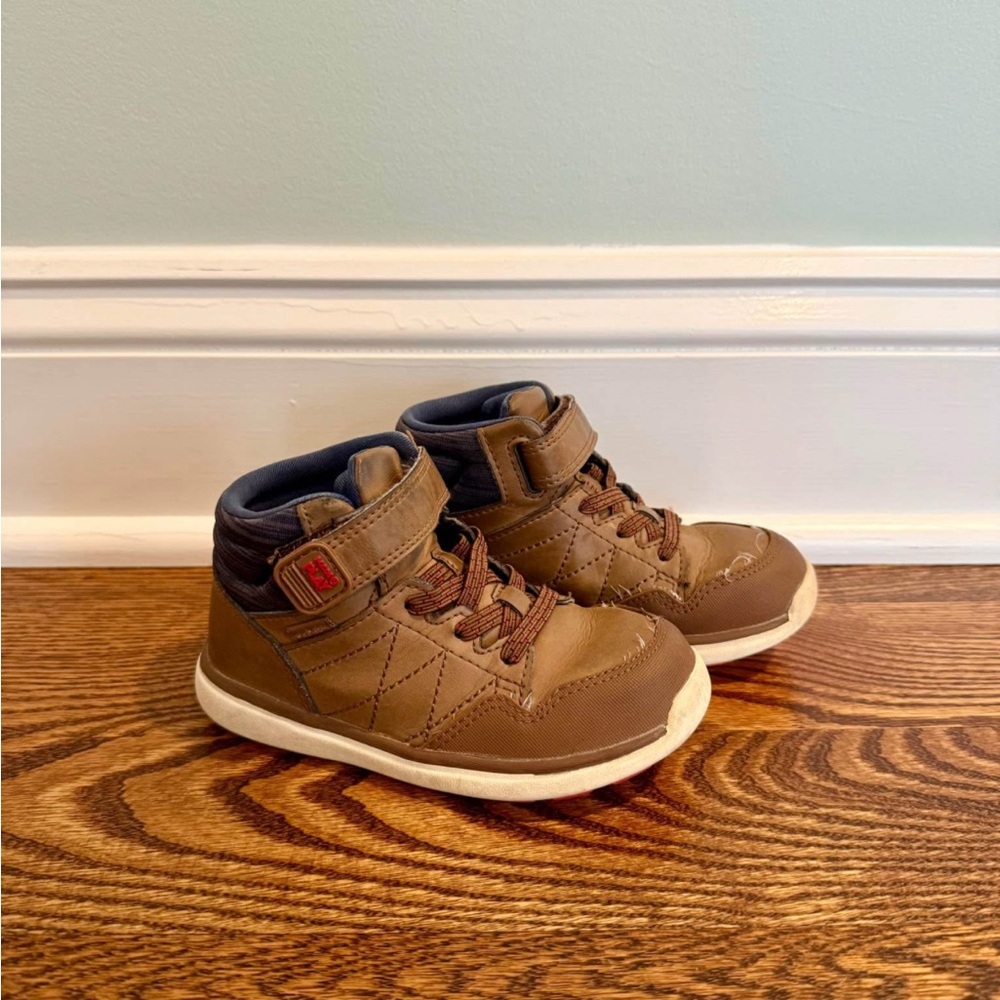 Stride Rite made to play brown casual boots